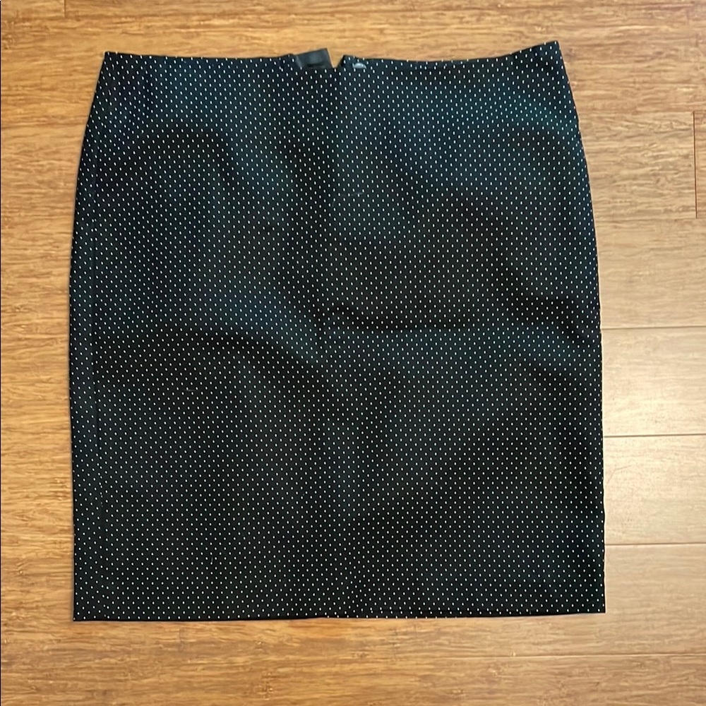 Black with white dots knee length Pencil Skirt for Work